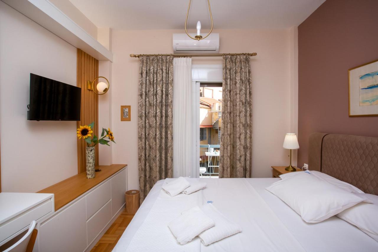 Ariadne By Heloni Apartments Athena Bagian luar foto